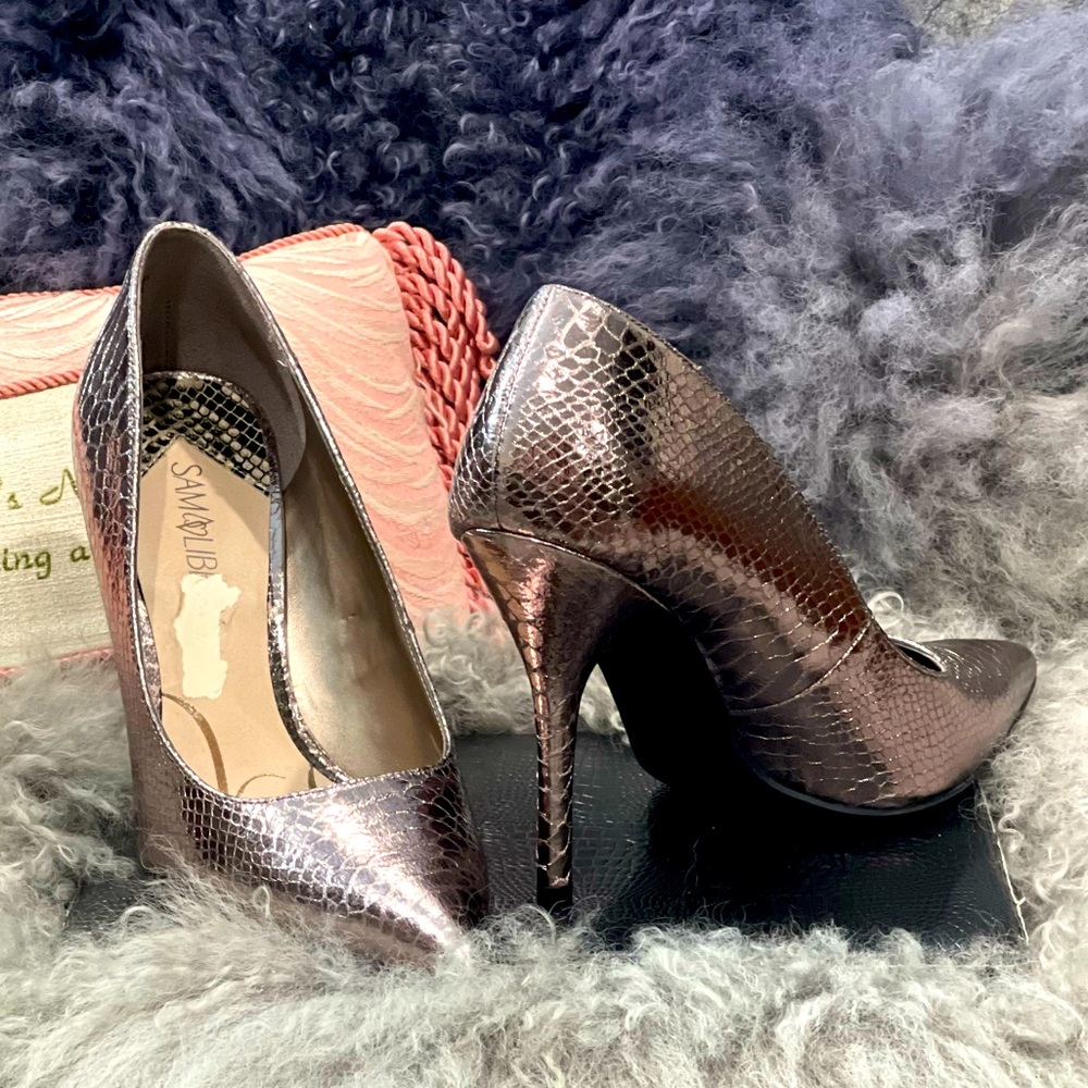 Sam & Libby Chrome Heels